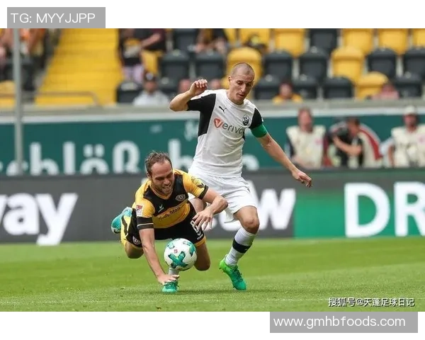 桑德豪森与凯泽斯劳滕的激烈对决谁能在赛场上笑到最后 桑德豪森与凯泽斯劳滕的激烈对决谁能在赛场上笑到最后